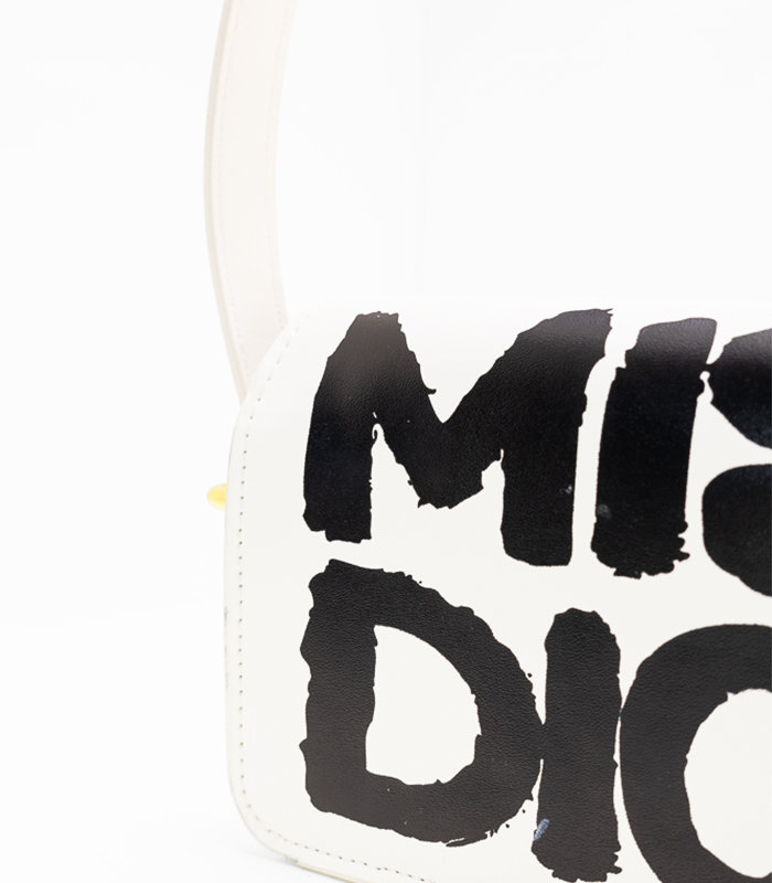 Dior_MiniWhite_MiniBag_2