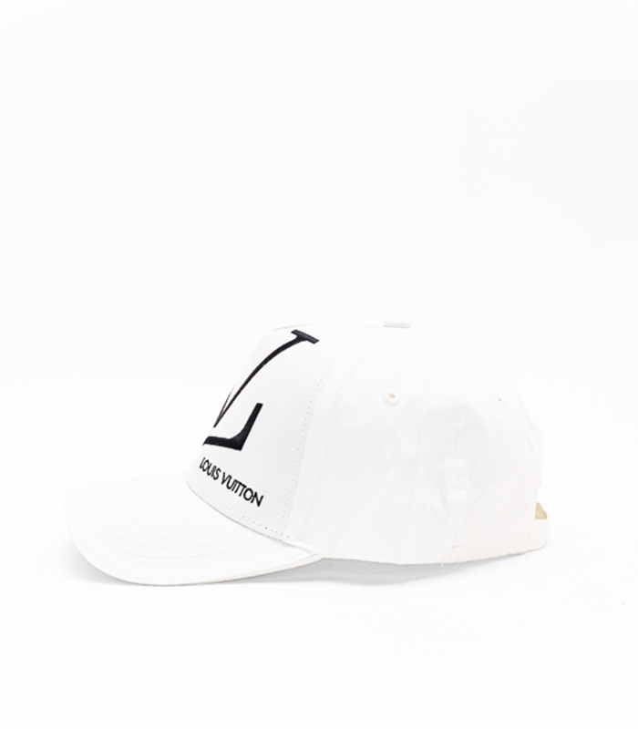 LV (4)