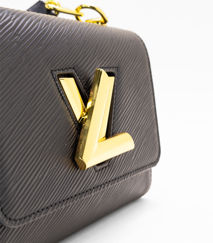 LV_BigBlackMidBags_1