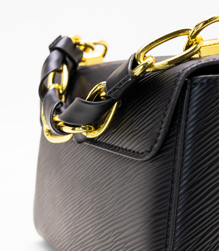LV_BigBlackMidBags_3