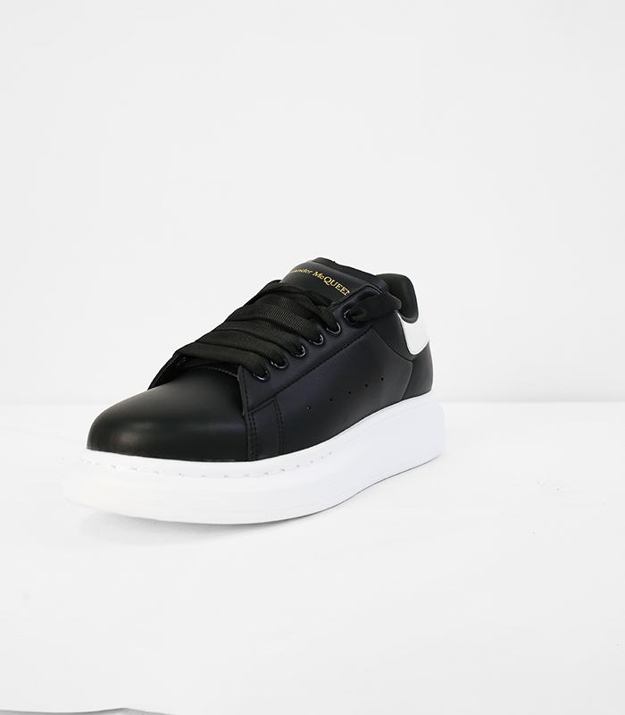 McQueen_Prod130_1-1.jpg