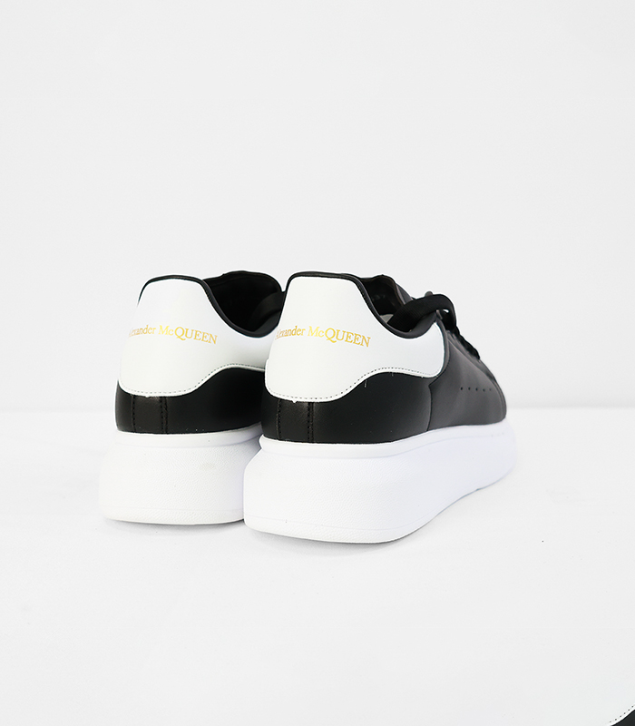 McQueen_Prod130_4-1.jpg