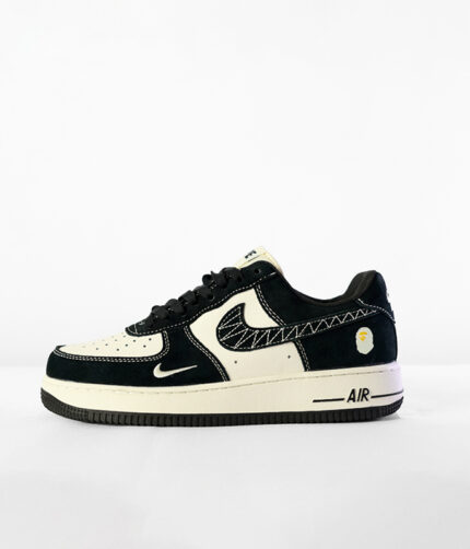 Nike Air Force 1 '07 Black White
