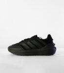 Adidas Avryn Shoes Black Lines
